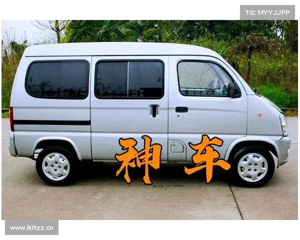 五菱荣光 V:实用与经济的完美结合 五菱荣光 V:实用与经济的完美结合